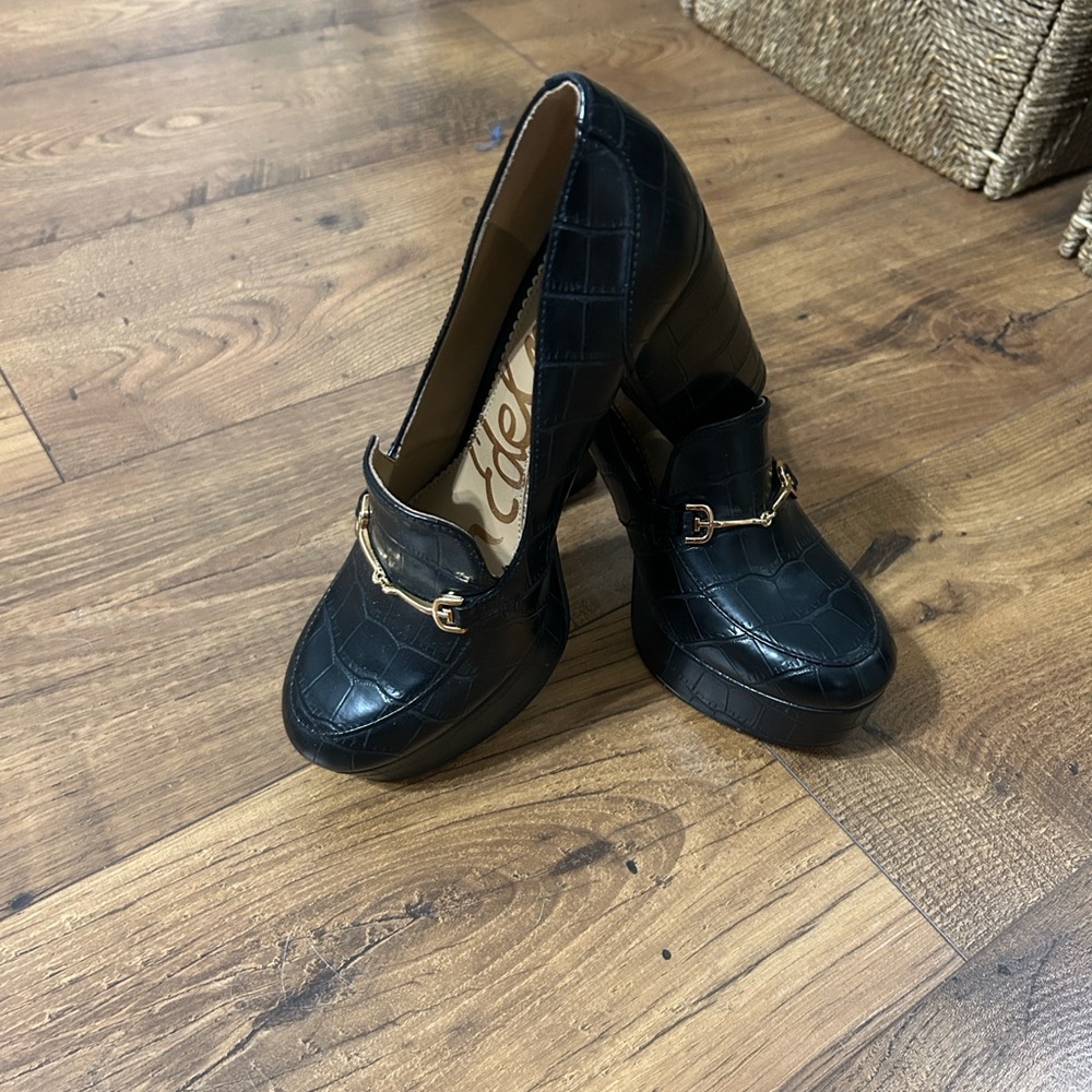 Sam Edelman Black Croc-Embossed Platform Loafers